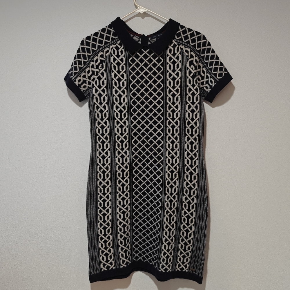 Tommy Hilfiger Wool Dress Size Small Geometric Navy Blue Collared